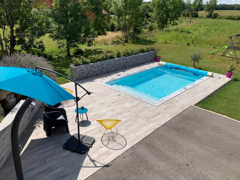 Mur gabions décoratif bords piscine Wide 65 grise.jpeg