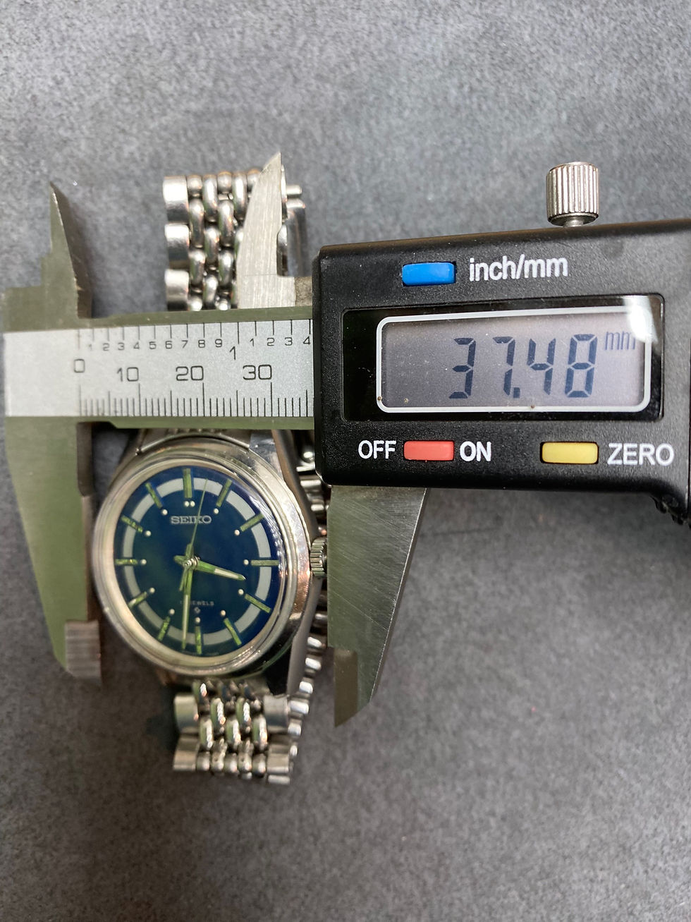 Thumbnail: 👍 Vintage Men’s Seiko 66-7109 Blue Tuxedo Watch W/ Beads of Rice Bracelet