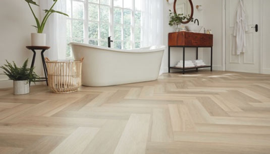 SM-VGW8105-RKP TexasWhiteAsh Bathroom.jpg