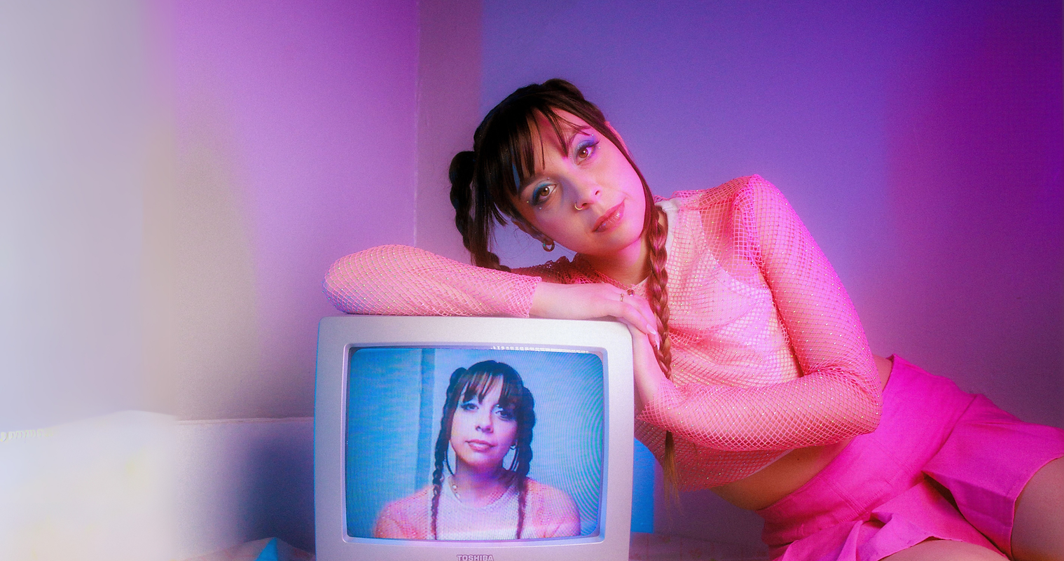 26-02-20 Ella Forrest WIX 4k Background.png