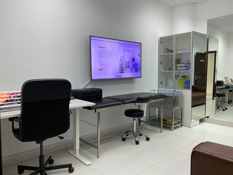 Huzz Ink Clinic Emirates Hills