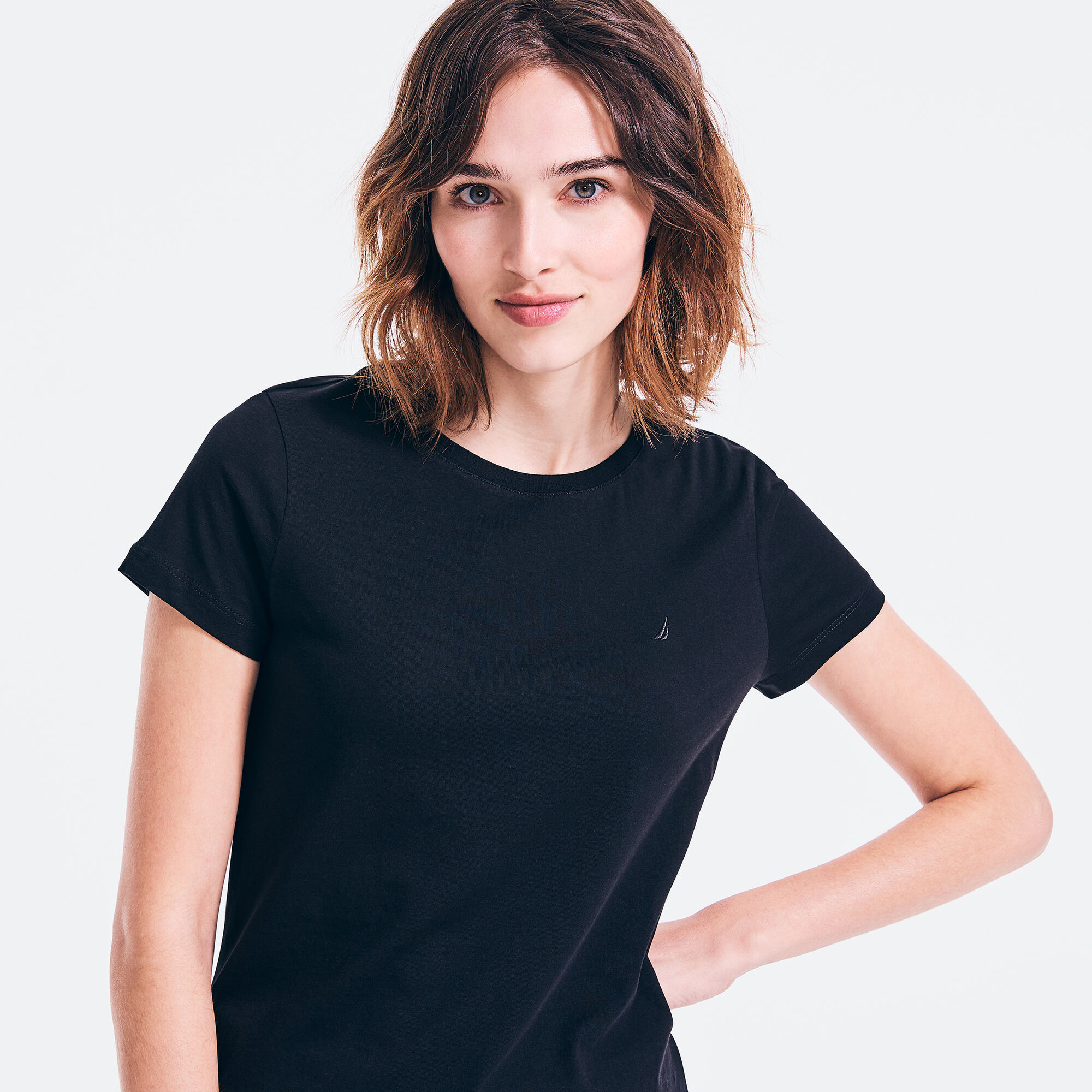 NAUTICA SOLID CREWNECK T-SHIRT