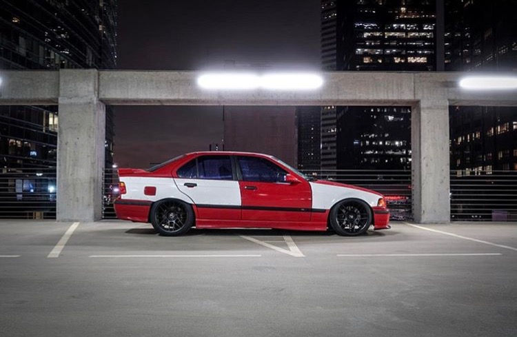 Miniatura: BMW E36 Sedan Overfenders V2 (+55mm)