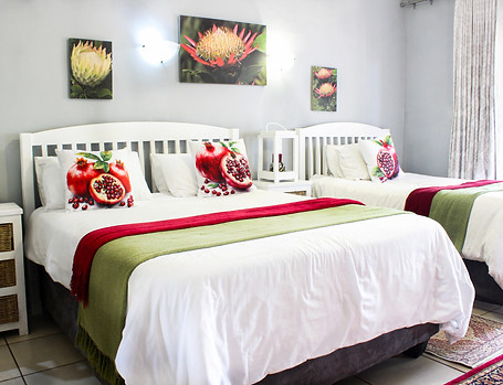 ROOM1-B.JPG