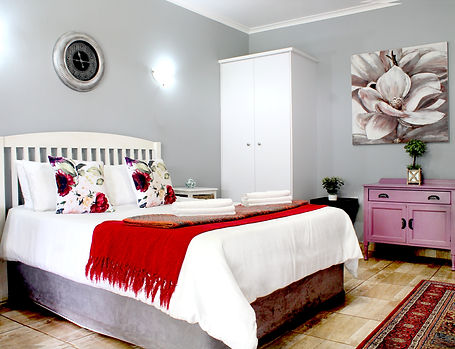 ROOM9-B.JPG