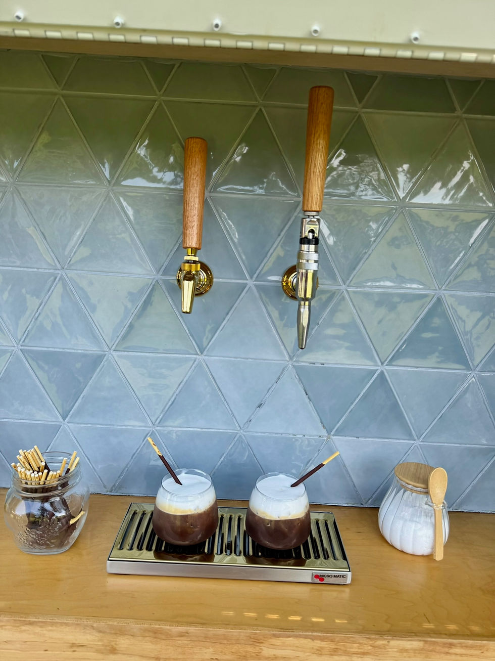 Why Guests Remember Interactive Food & Beverage Experiences
