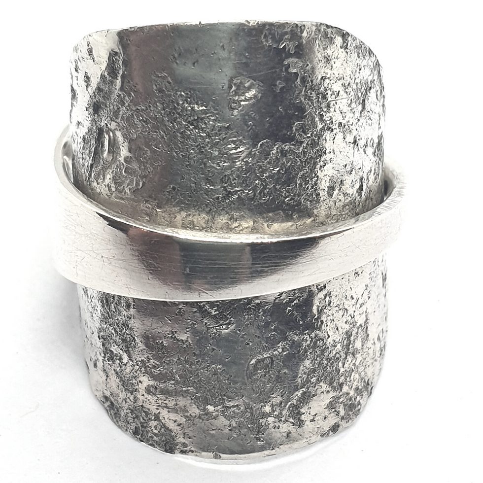 Thumbnail: Full Spoon Ring -plain handle