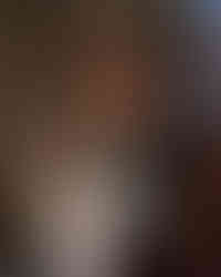 хлопец та дівчата у футболках оверсайз