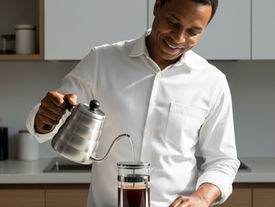 Maîtriser l'art de la French Press : Guide étape par étape pour une infusion parfaite