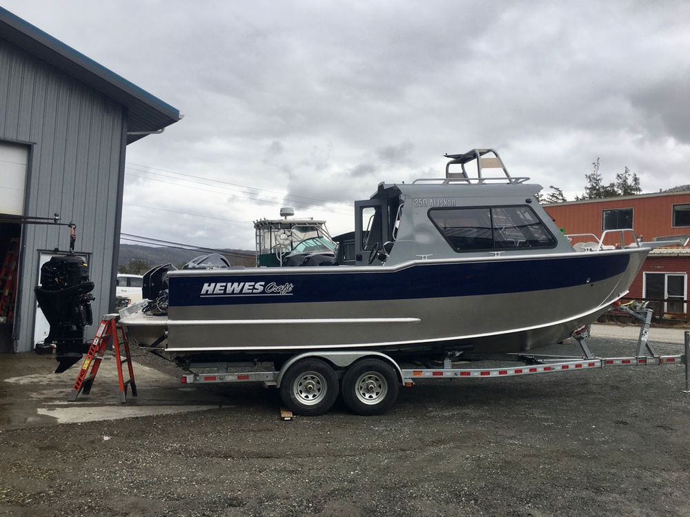 Hewescraft 250 Alaskan New Boat for Alaska Wide Open Charters