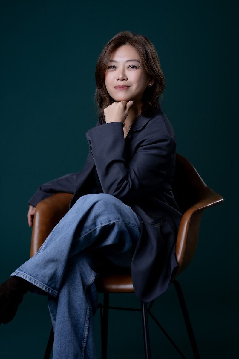 Over 20 years creating design solutions that embody simplicity, storytelling, and meaningful connections.