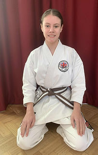SophiaD brown white seiza.jpg