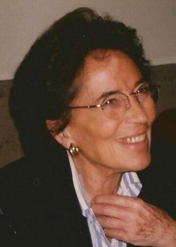 Françoise Giroud. Par JJ Georges — Travail personnel, CC BY-SA 3.0, https://commons.wikimedia.org/w/index.php?curid=127364603