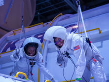 VI Students Finish Elite Space & Aviation Training