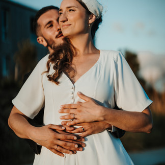 Photo de mariés golden hour