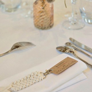 décoration de mariage marque place couverts