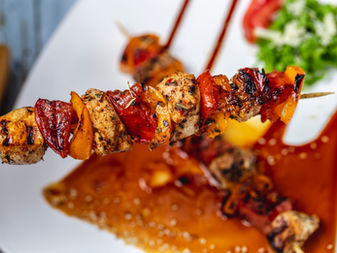 Brochettes de dinde épicées chou-fleur allégé