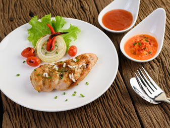 Roulades de dinde aux poivrons rôtis