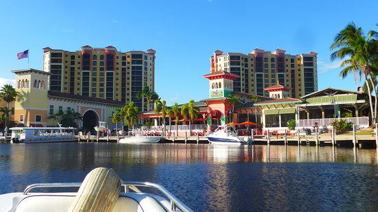 Rumrunners-Cape-Coral_-FL.webp