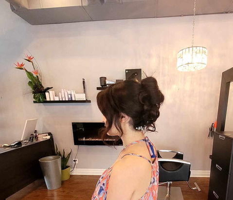 Upstyle high bun