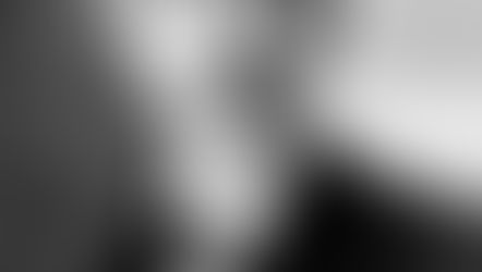 Ոչ մի օր առանց բանաստեղծության