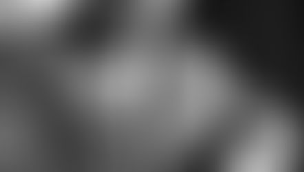 Ոչ մի օր առանց բանաստեղծության