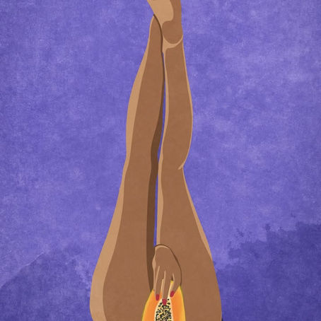 "Illustration d'une femme tenant une papaye — symbole de féminité et de puissance à la midlife"