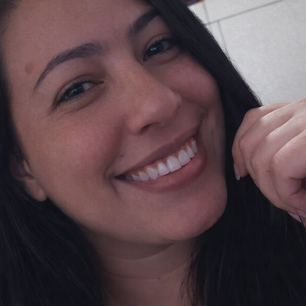 Sou psicóloga clínica, terapeuta sexual e neuropsicóloga e posso ajudar você a compreender como aspectos emocionais, sexuais, relacionais e do funcionamento neuropsicológico se relacionam na sua experiência.