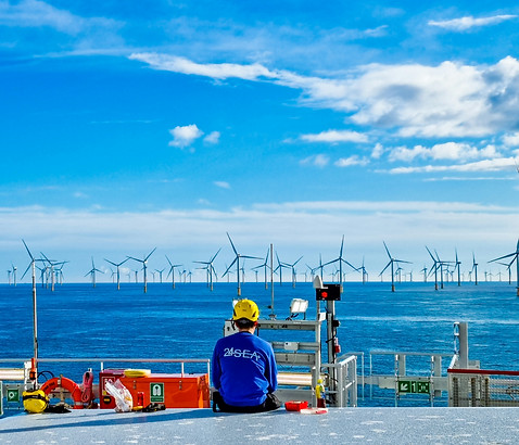 24sea-offshore-team-original.jpg