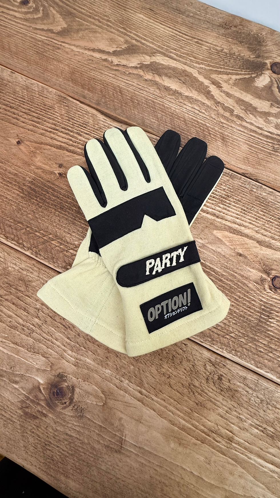 Thumbnail: PARTY LAPS GLOVE