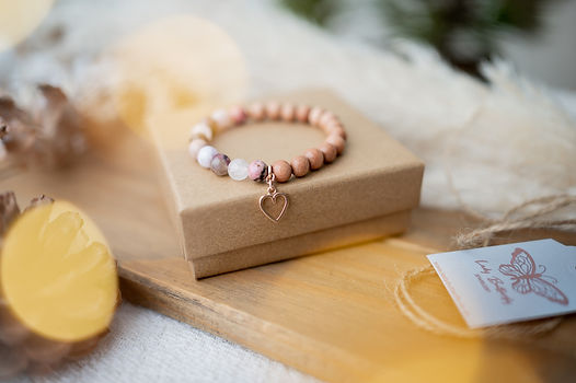 Example product photography image of bracelet after a product photography coaching session.