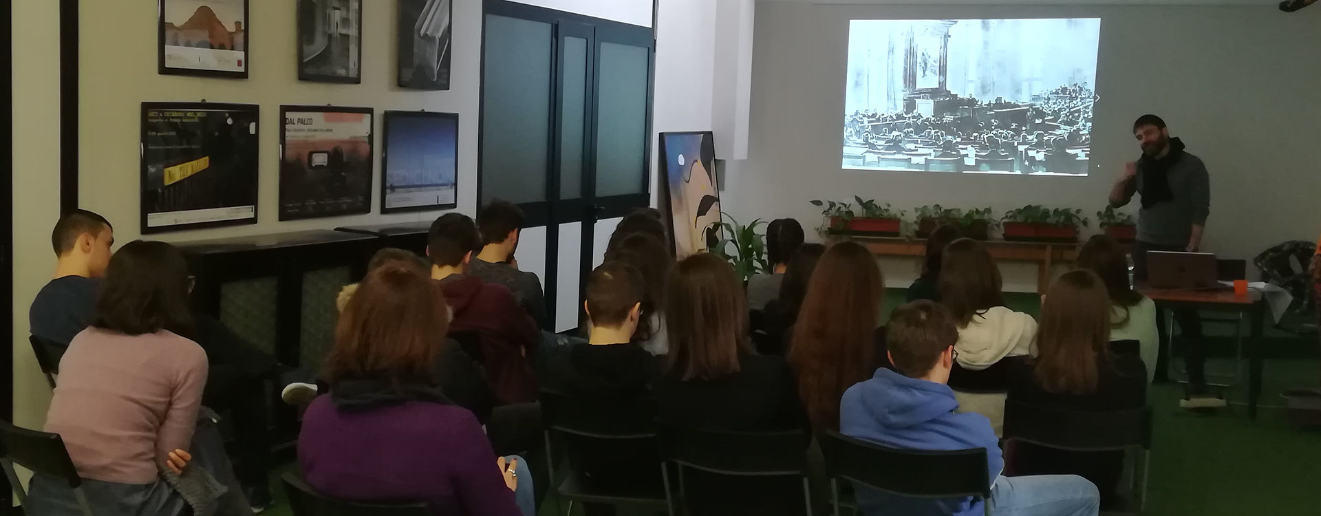 lezione Bolscevichi liceo Gandini