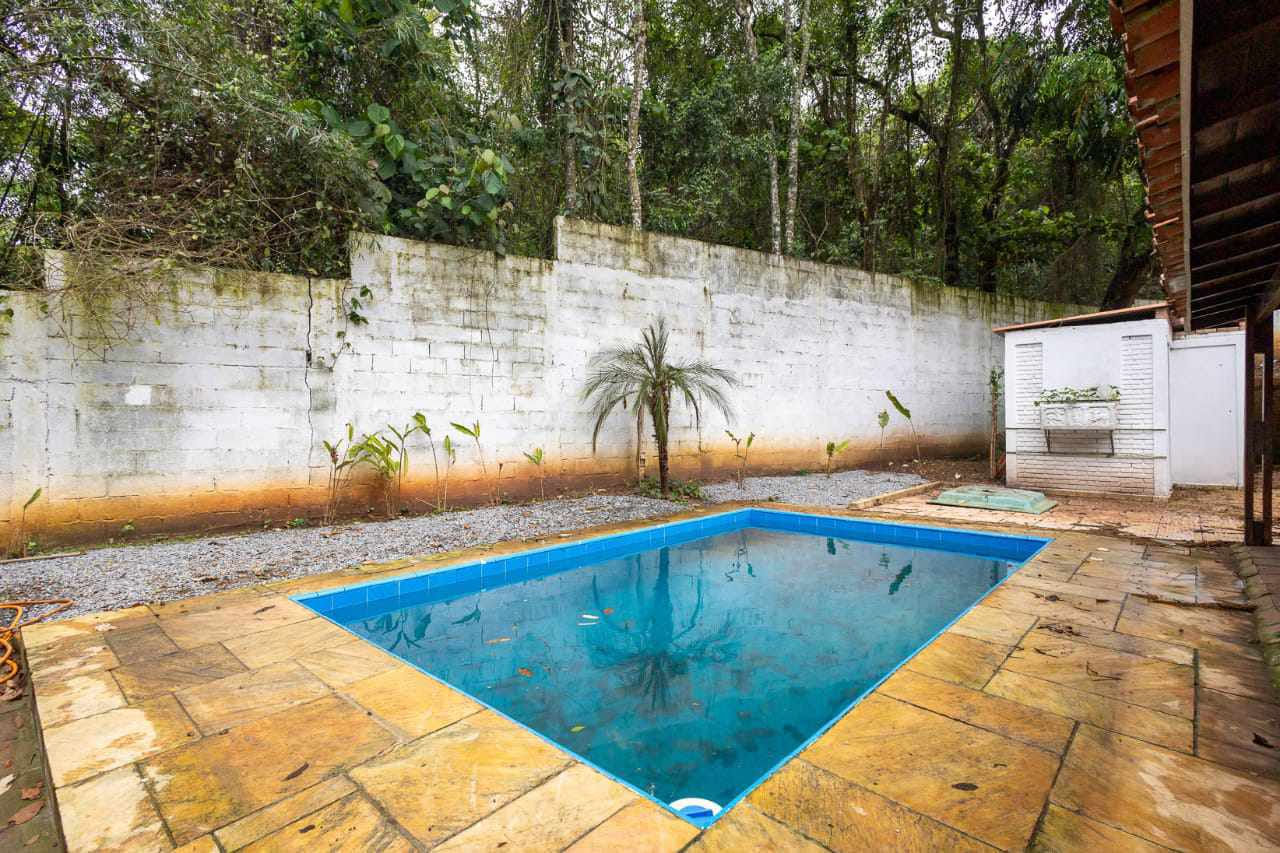 Casa à venda próximo a Granja