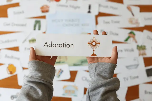 Cómo Hacer Una Adoración Eucarística con Niños