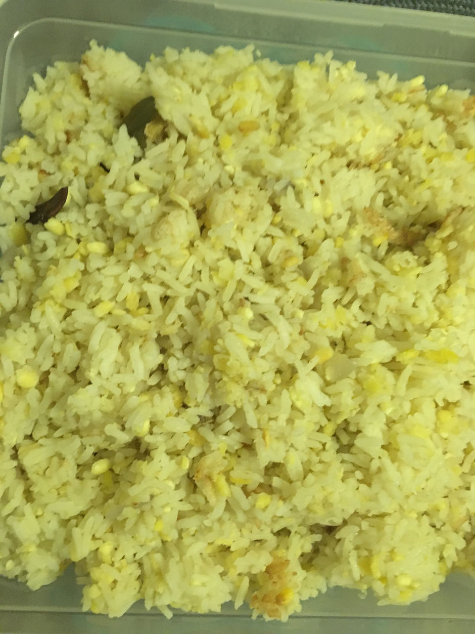 Khichuri or khichdi with moong dal