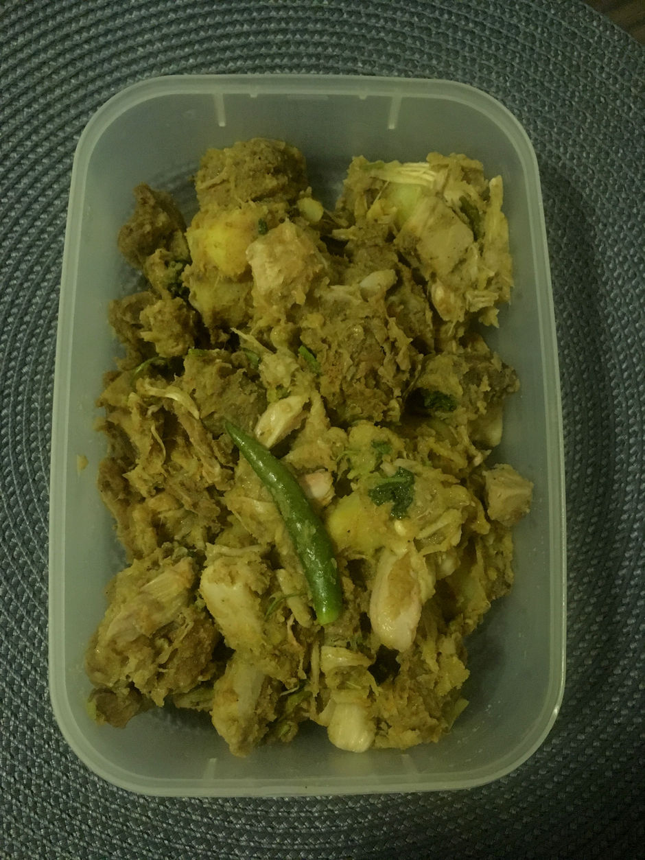 Green jackfruit with meat curry