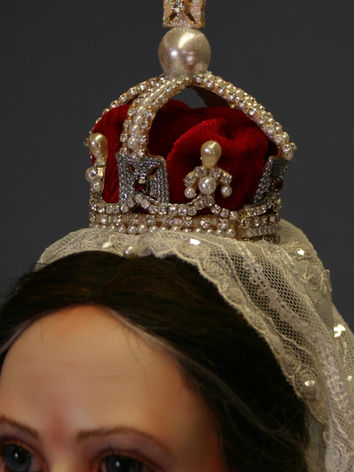 Victoria crown.jpeg