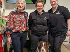 Burgemeester Van de Ven op bezoek bij Dogs&zo