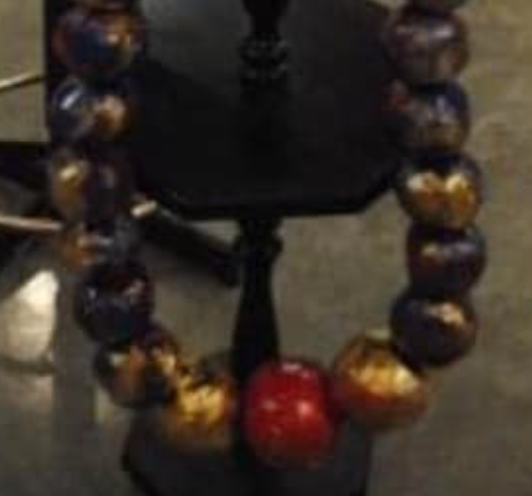 Paper Bead Necklace (SCULPTURE)