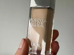 Comparing Dior Forever Glow Star Filter with e.l.f. Halo Glow Liquid Filter