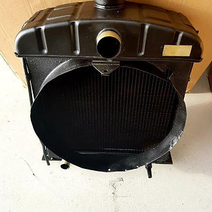 Vintage_Nuffield_Radiator