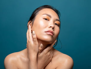 Unleash Your Boldness: Makeup Lessons with Bold Eye Beauty