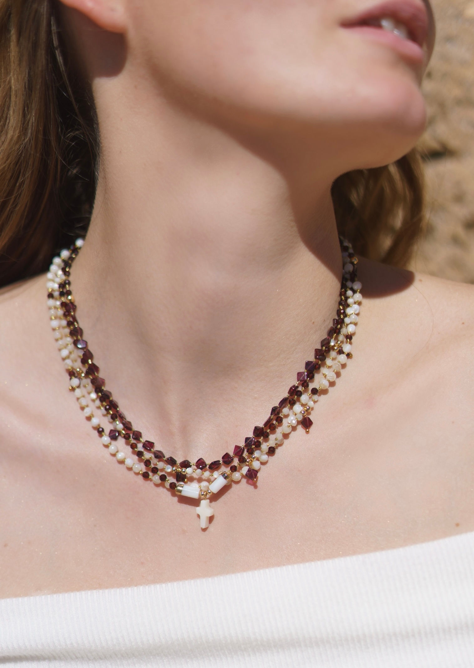 Collier Alma - Perles de nacre & grenat 