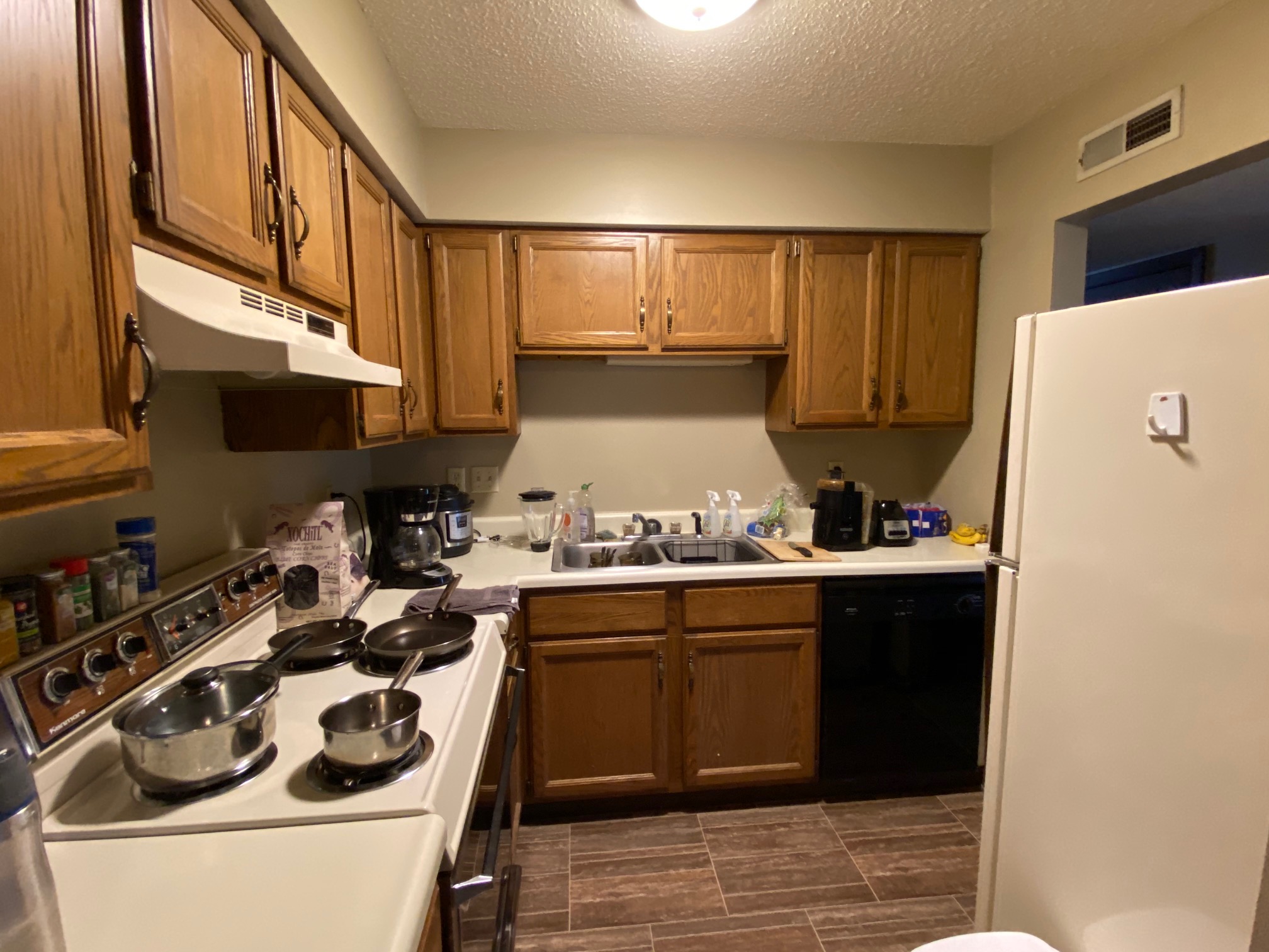 CURRENT AVAILABILITY VICKI BENSON PROPERTIES KIRKSVILLE, MISSOURI