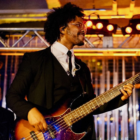ramon-sideways-bass.jpeg