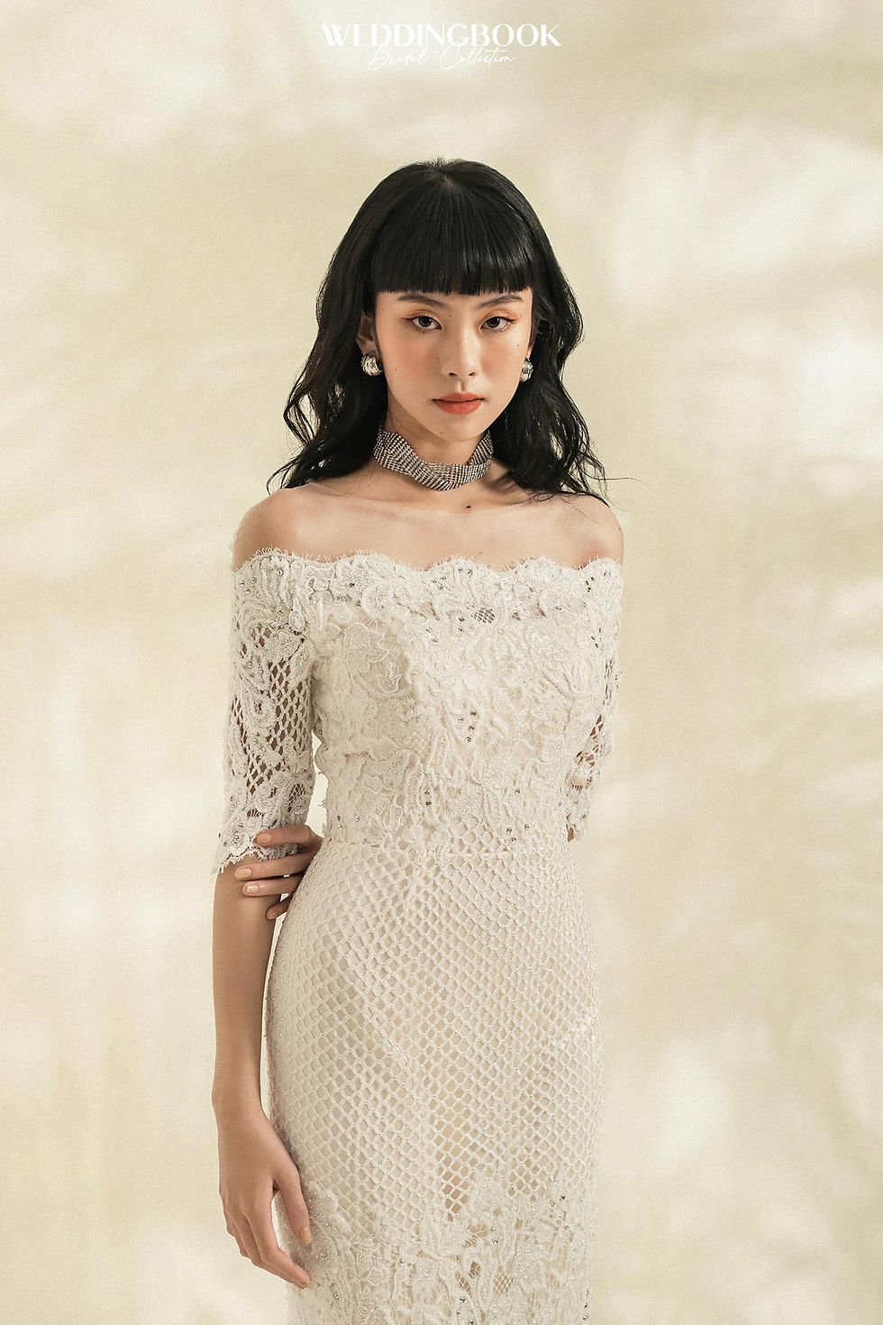Cô dâu trang điểm tone cam đào môi trầm phong cách Hàn Quốc