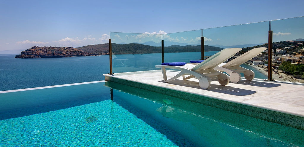 Crete Dreams-14 (1920x1280)_edited.jpg