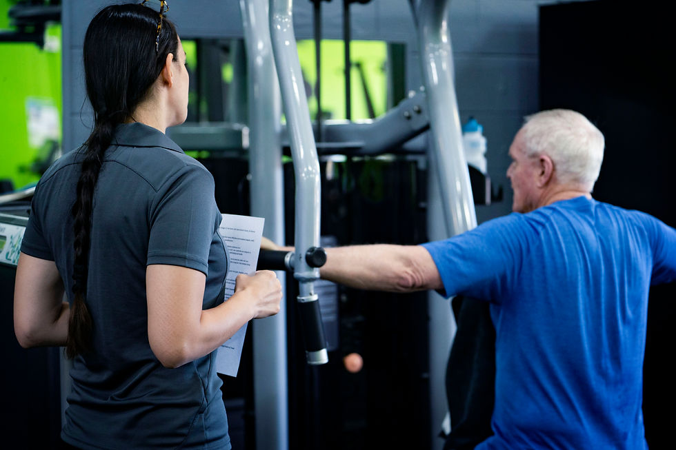 Working With a Professional Exercise Physiologist Helps Manage Pain