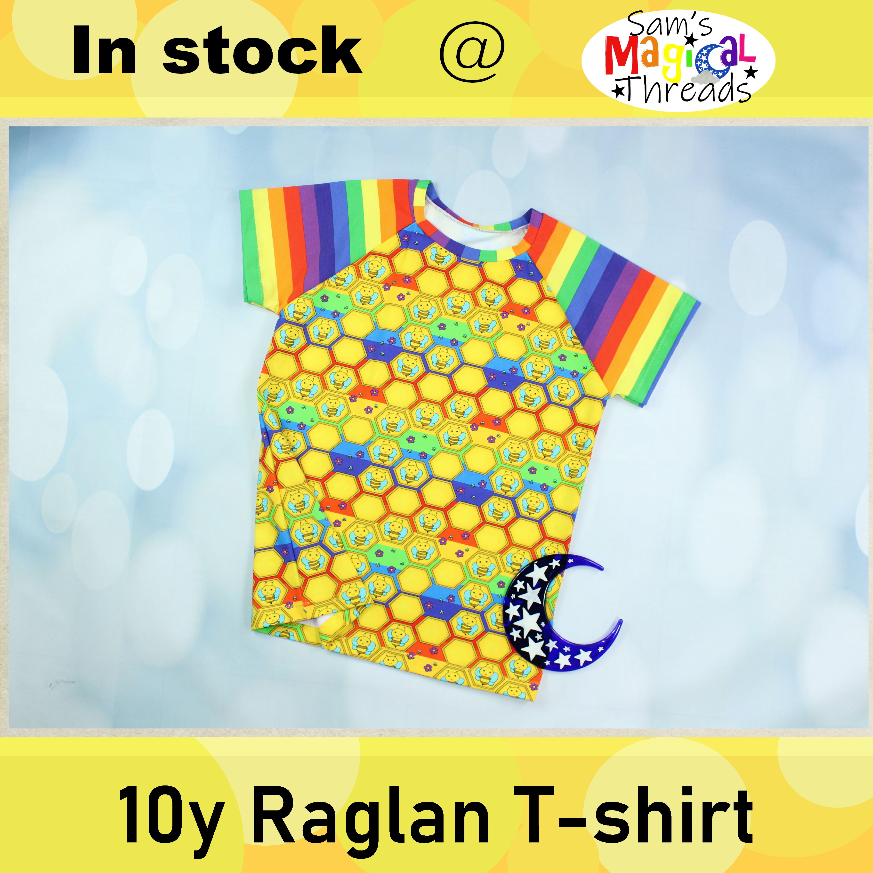 10y Bee hive. Explorer raglan style t-shirt