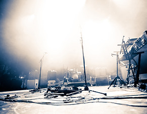Scène de concert vide